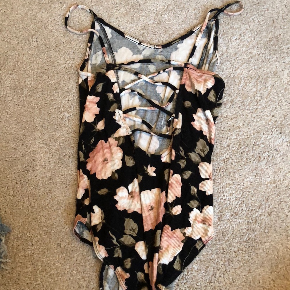 American eagle bodysuit - Picture 2 of 2